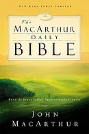 NKJV MacArthur Daily Study Bible: Paperback
