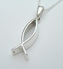 Deep Fish Pendant: Silver 