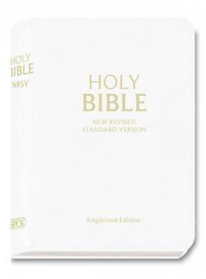 NRSV Holy Bible: White, Fine Binding Faux Leather