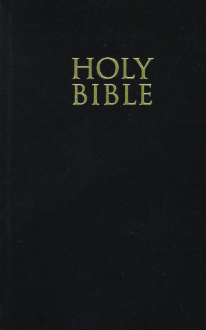 NKJV Personal Size Reference Bible: Black, Hardback, Giant Print