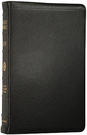 New Classic Reference Bible (Black)