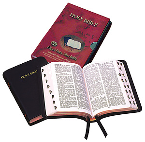 KJV Text Bible: Black, Calfskin, Thumb Index, with Zip