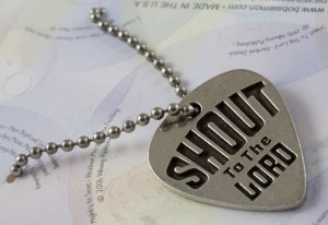 Shout To The Lord Pendant
