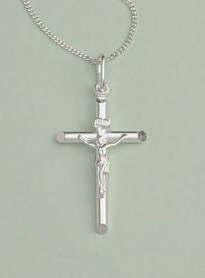 Crucifix Pendant: Silver