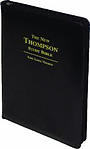KJV New Thompson Study Bible: Black/Gold Bonded Leather, Zipped, 