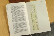 NIV, Beautiful Word Bible Journal, James, Paperback, Comfort Print