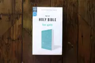 NIV, Holy Bible for Girls, Soft Touch Edition, Leathersoft, Teal, Comfort Print