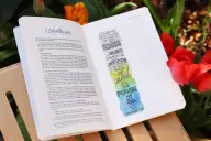 NIV, Beautiful Word Bible Journal, 1-2 Corinthians, Paperback, Comfort Print