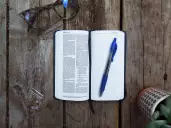 NIV Journal The Word New Testament  Pocket Bible Edition(Comfort Print)-Black Hardcover