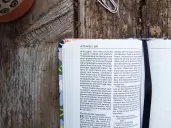 NIV Journal The Word New Testament  Pocket Bible Edition(Comfort Print)-Floral Hardcover