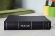 NIV, Thompson Chain-Reference Bible, Handy Size, European Bonded Leather, Black, Thumb Indexed, Red Letter, Comfort Print
