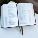 NKJV, Compact Single-Column Reference Bible, Cloth Over Board, Gray, Comfort Print