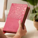 KJV Holy Bible: Large Print Single-Column with 43,000 End-of-Verse Cross References, Pink Leathersoft, Personal Size, Red Letter, Comfort Print: King James Version