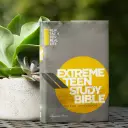 NKJV Extreme Teen Study Bible: Hardcover