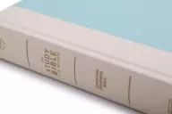 CSB Women's Study Bible, Turquoise, Hardback, Commentary, Word Studies, Articles, Colour Maps, Life Application, Character Profiles, Book Introductions, Charts, Concordance, Timelines