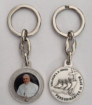 2025 Jubilee Metal Key Ring with Resin Pope Francis Picture