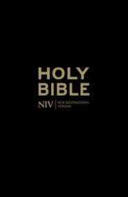 NIV Popular Cross-Reference Bible, Black, Bonded Leather, Anglicised Text, Maps, Reading Plan, Timeline, Book Overviews, Guidance on Topics & Passages