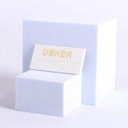 Badge Usher White Plastic / Gold Letters Pack of 24