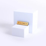Badge Engraved Deaconess Gold Pin