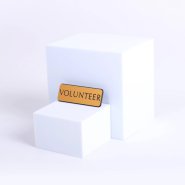 Badge Engraved Contemporary Volunteer Gold Pin