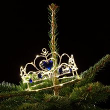 70 Warm White LEDs Queens Crown