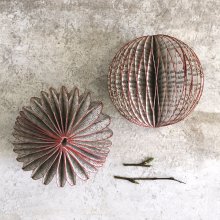 Pack of 2 baubles Newsprint