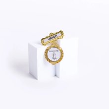 Badge Fancy Round Usher Praying Hands Welcome Pin