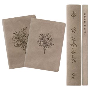 Hosanna revival NLT Compact Bible + Notebook: Marlo Theme