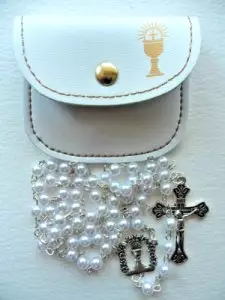 Imitation White Pearl Communion Rosary In Purse