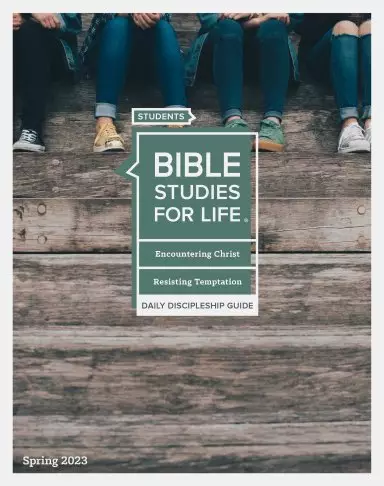 Bible Studies for Life: Students - Daily Discipleship Guide - KJV - Spring 2023