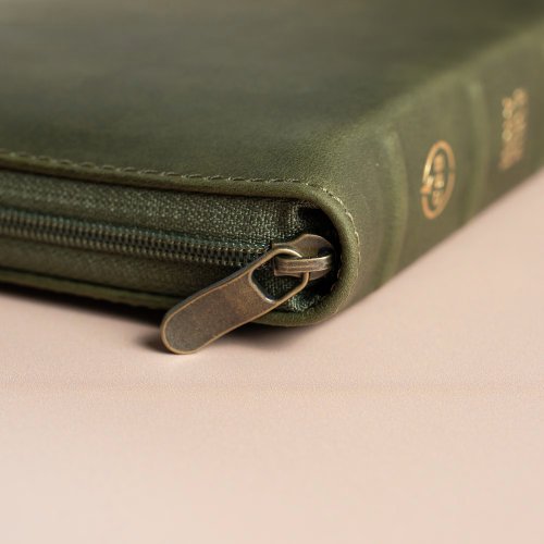 CSB Personal Size Bible, Holman Handcrafted Collection, Zipper Closure, Marbled Olive Premium Calfskin