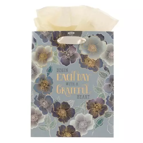 Gift Bag MD Blue/Cream Begin Each Day with a Grateful Heart