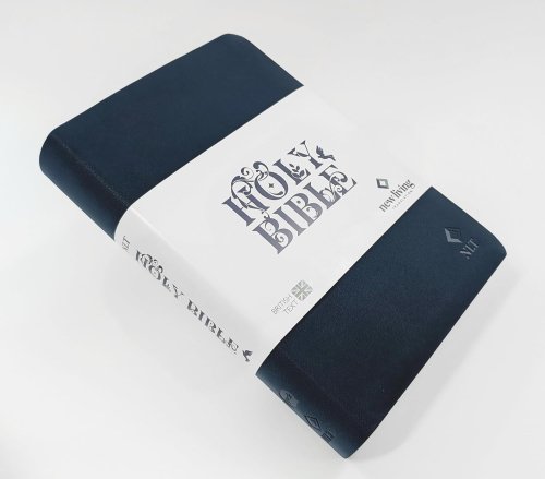 NLT Holy Bible, Navy Blue Flexiback, Leather-Feel, Debossed Detailing, British Text, NLT New Living Translation, Flexiback, Standard size