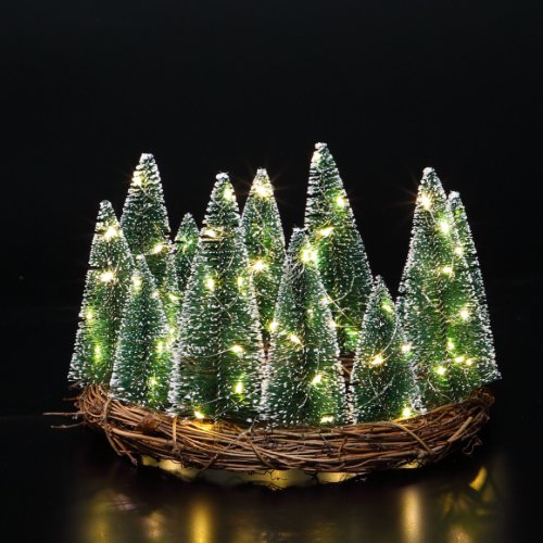 Bristle tree table wreath