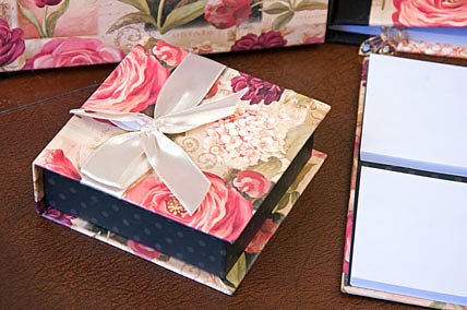 Summer Garden - Memo Box