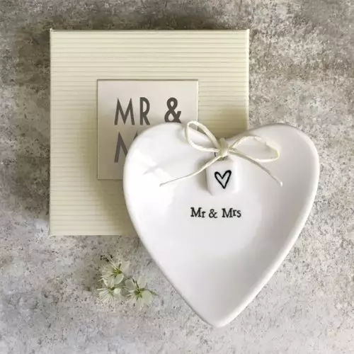 Mr and Mrs Ring Dish
