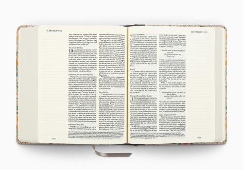 ESV Journaling Bible, Artist Series (Cloth over Board, Lulie Wallace, In Bloom)