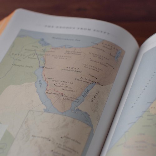 ESV Heirloom Bible, Veritas: Single Column Edition (Calfskin, Mahogany)