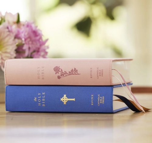 RSV2CE Catholic Bible, Journal Edition, Pink Cloth over Board, Comfort Print