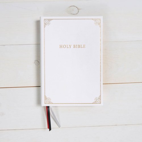 CSB Family Bible, White LeatherTouch Over Board
