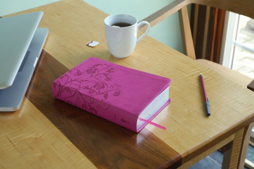 NIV, Women's Devotional Bible, Imitation Leather, Pink