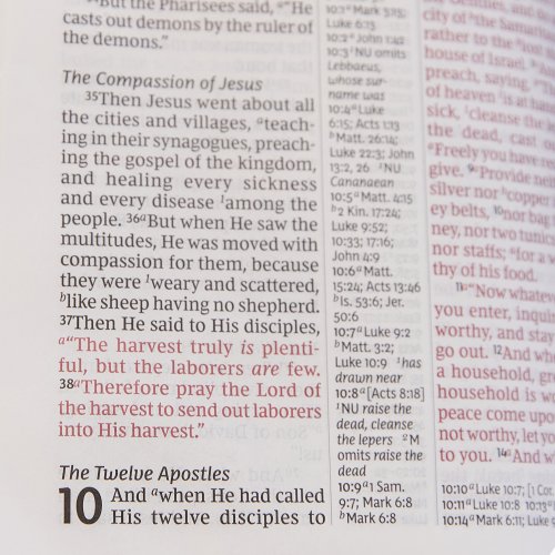 NKJV Holy Bible, Giant Print Center-Column Reference Bible, Brown Leathersoft, Thumb Indexed, 72,000+ Cross References, Red Letter, Comfort Print: New King James Version