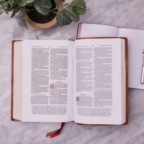 KJV, Wide-Margin Reference Bible, Sovereign Collection, Leathersoft, Purple, Red Letter, Comfort Print