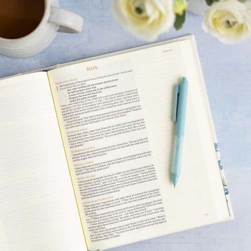 CSB Notetaking Bible, Large Print Edition, Cream Floral Clot