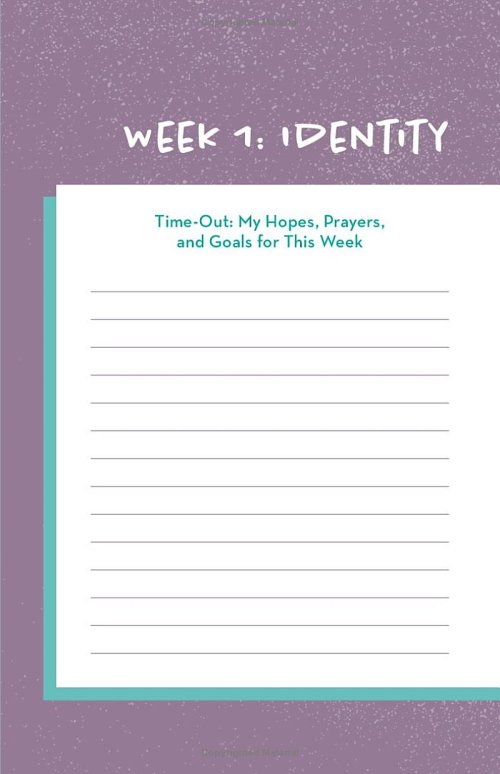 In Season:A 90-Day Devotional for Female Student Athletes to Build Faith, Strengthen Confidence, and Train a Growth Mindset