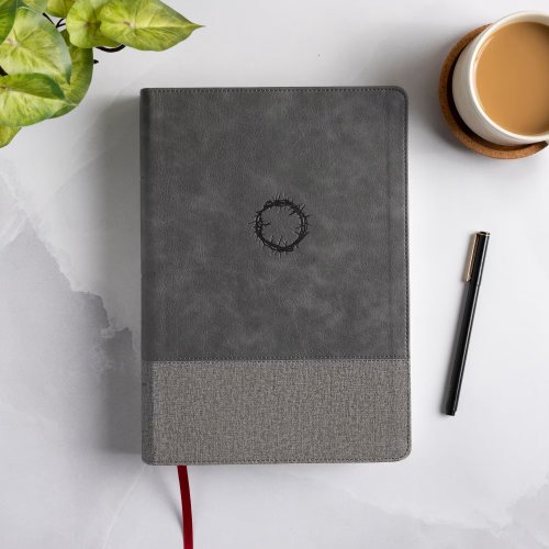 CSB Super Giant Print Reference Bible, Optimal Type, Digital Study Edition, Charcoal LeatherTouch