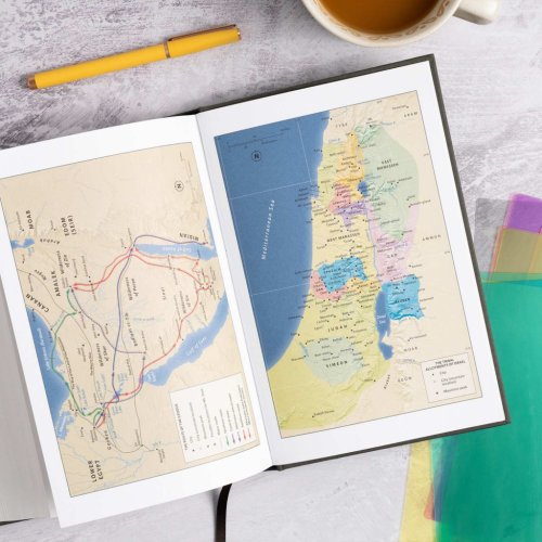 CSB Grace Bible, Charcoal Cloth Over Board (Dyslexia Friendly)