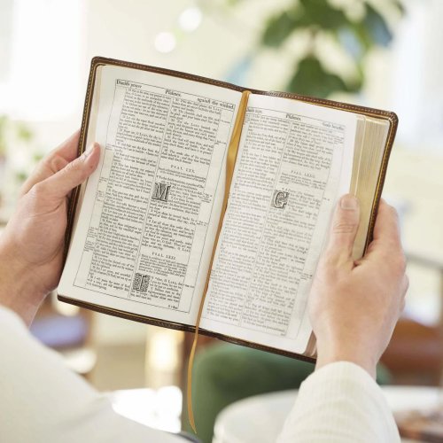 1611 KJV with Apocrypha, Brown Leathersoft