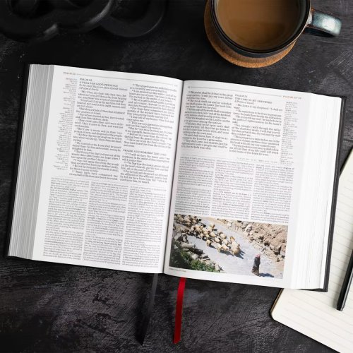 KJV Study Bible, Personal Size Edition, Black