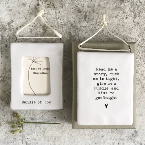 Mini hanging frame Bundle of joy